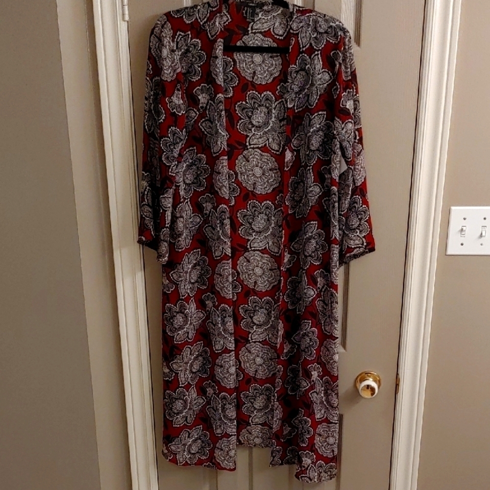 Forever 21 Floral Kimono Large
